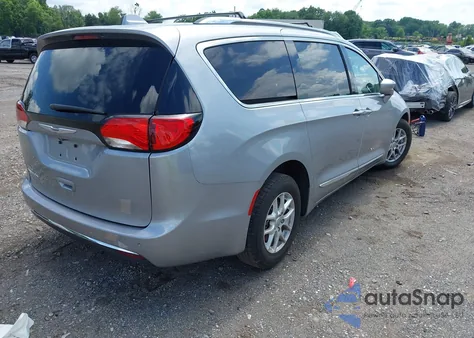 2020 Chrysler Pacifica Touring L z USA, uszkodzony, nr VIN 2C4RC1BG3LR104989